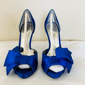 Lulu Townsend shoes. Size 5